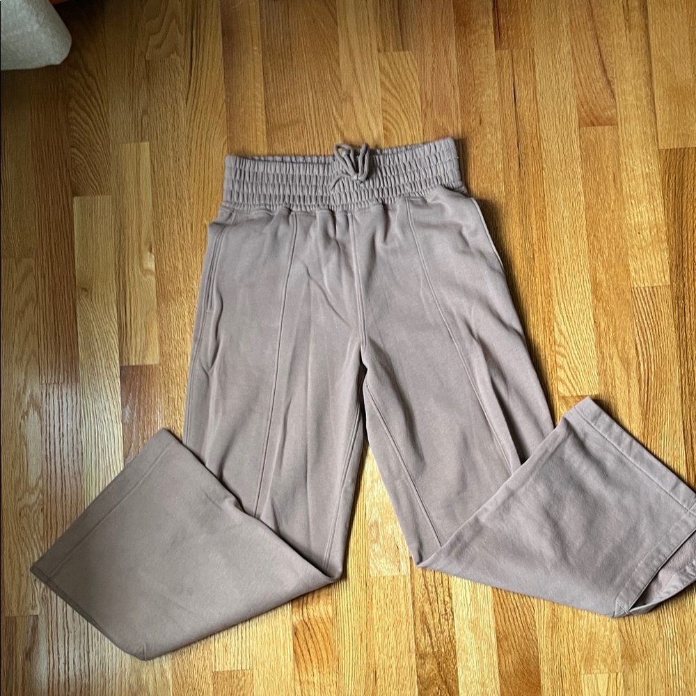 Taupe Elastic Waist Wide-Leg Sweatpants.